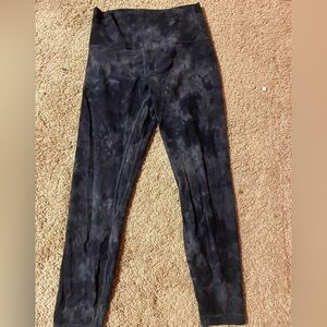 Size 8 lulu leggings